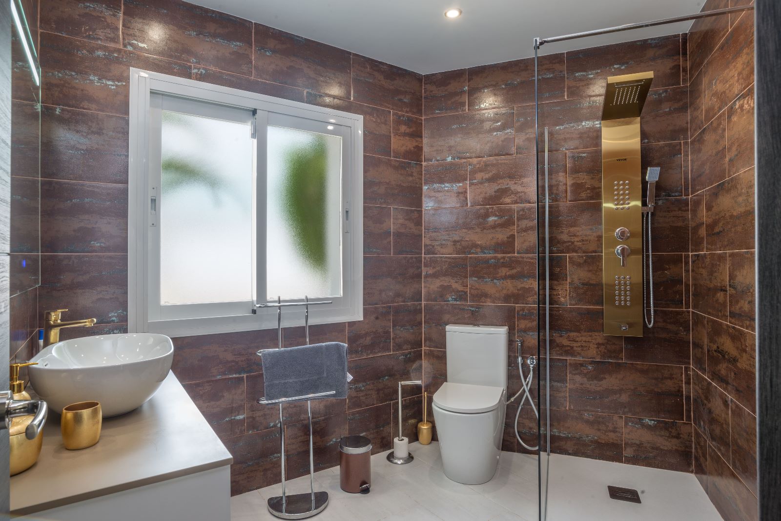 WhatsApp Image 2023-06-04 at 00.58.15 (2)