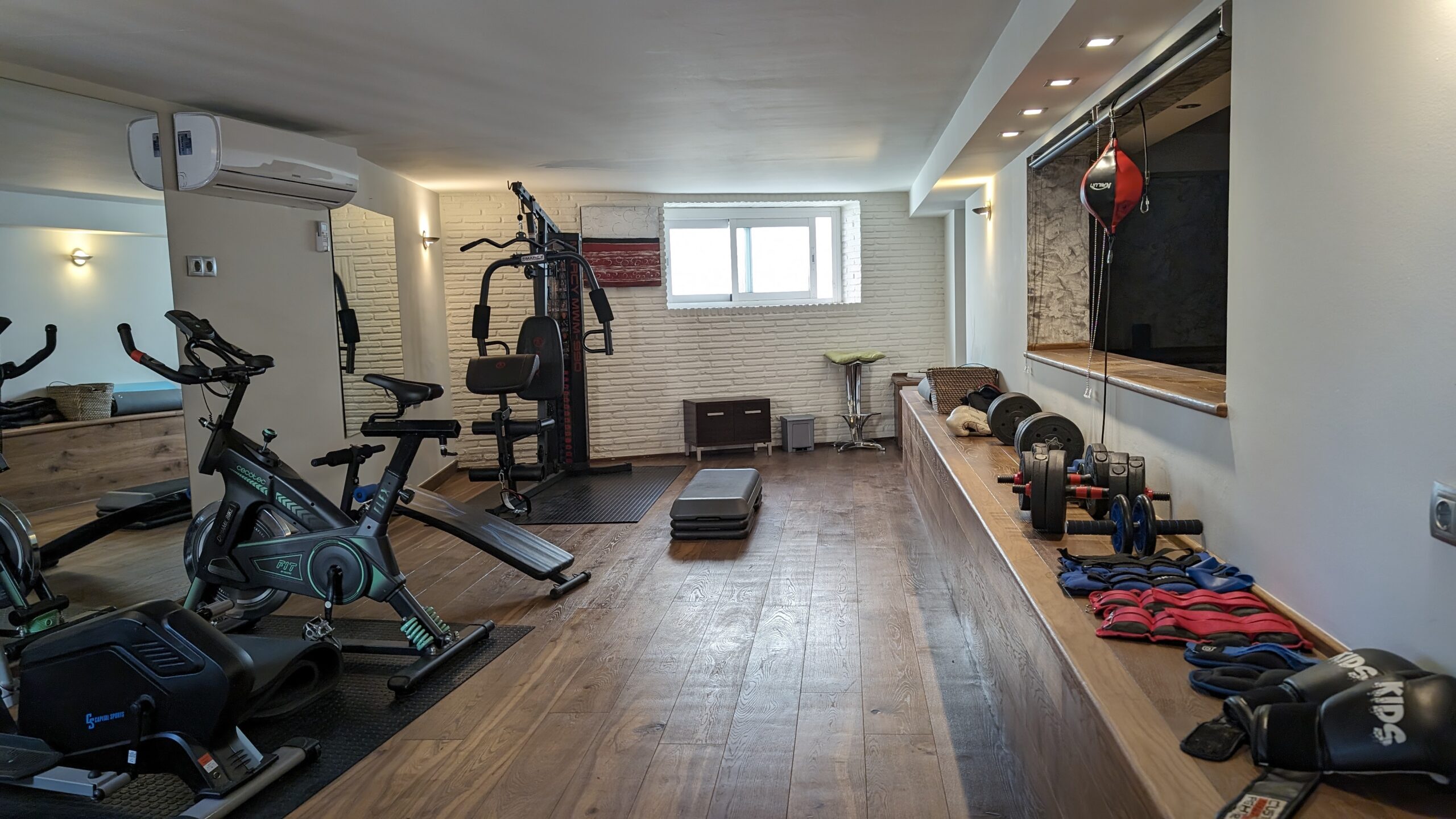 PXL_20240220_170705118